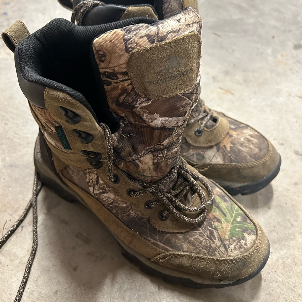 Winchester waterproof Men's Outdoor Camouflage Boots - Picture 2 of 4